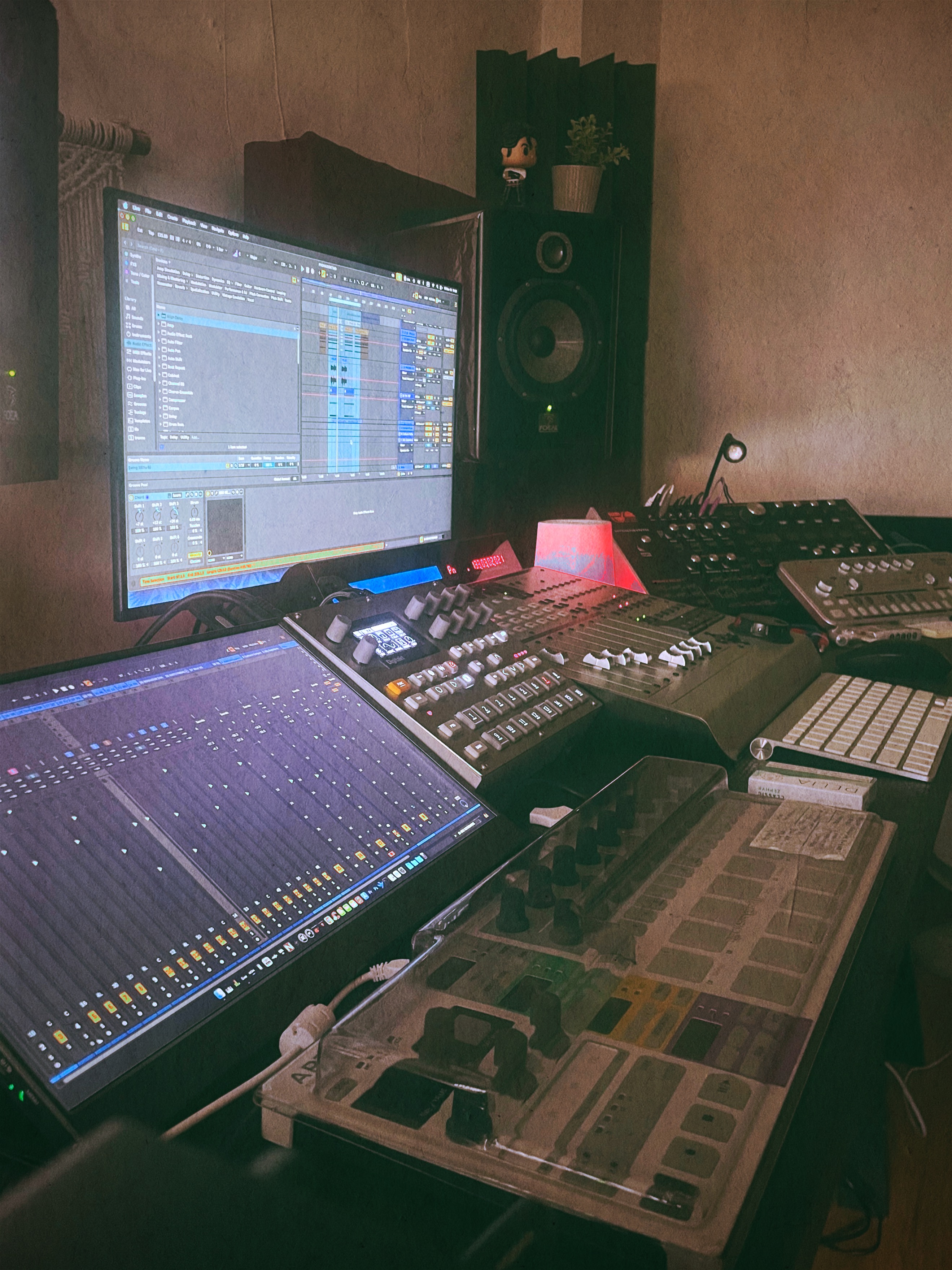 Pedro Goya synth / rhythm / control setup