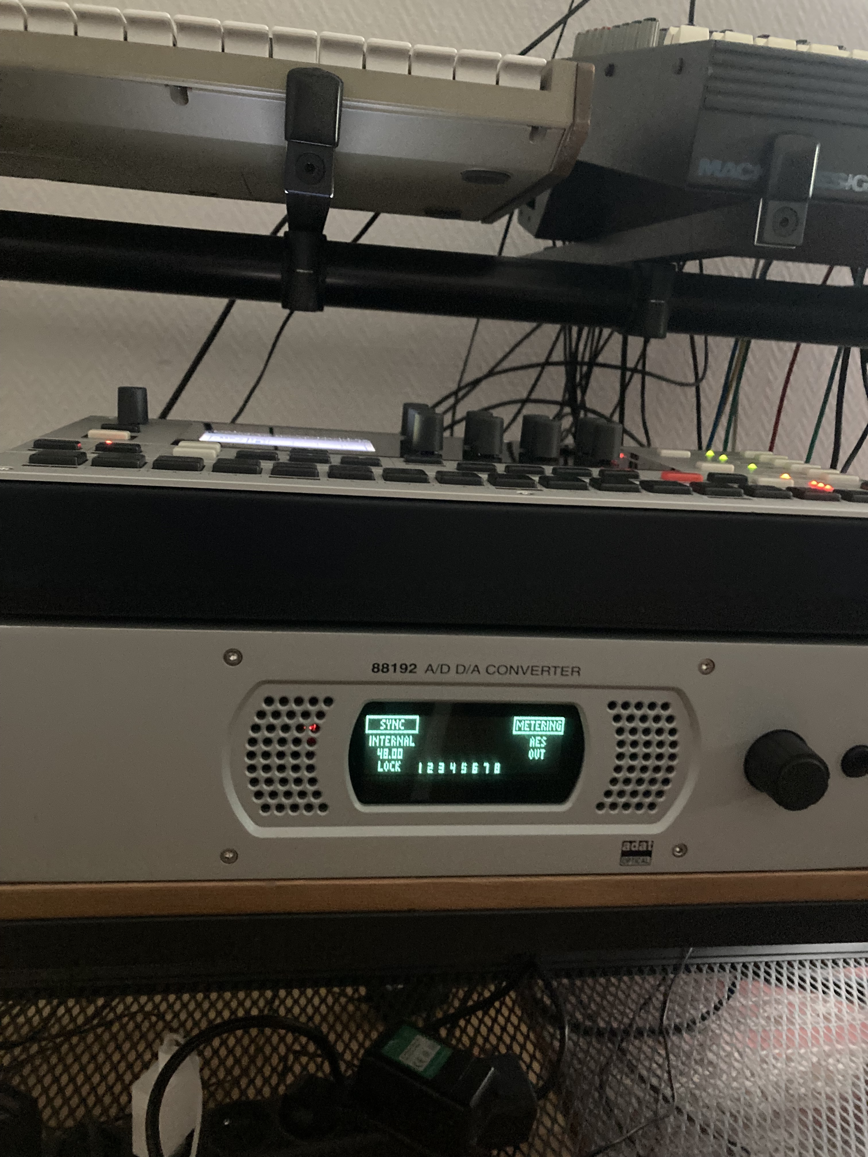 Recording chain and routing